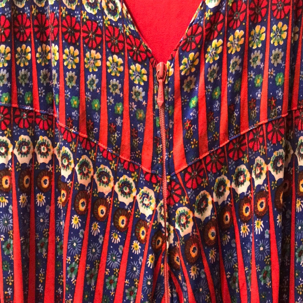 Patterned Missoni Gown - Picture 4 of 7